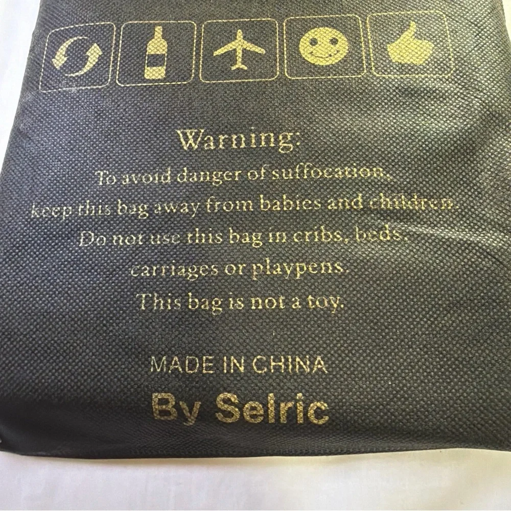 Selric wine traveler